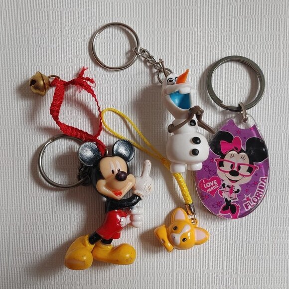 Disney Key Chain Lot MICKEY MINNIE FROZEN - Picture 1 of 3